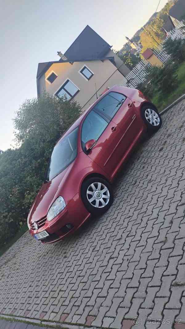 Volkswagen Golf 1,6   benzín United výbava - foto 9