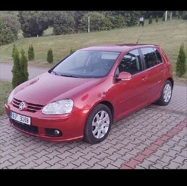 Volkswagen Golf 1,6   benzín United výbava - foto 8