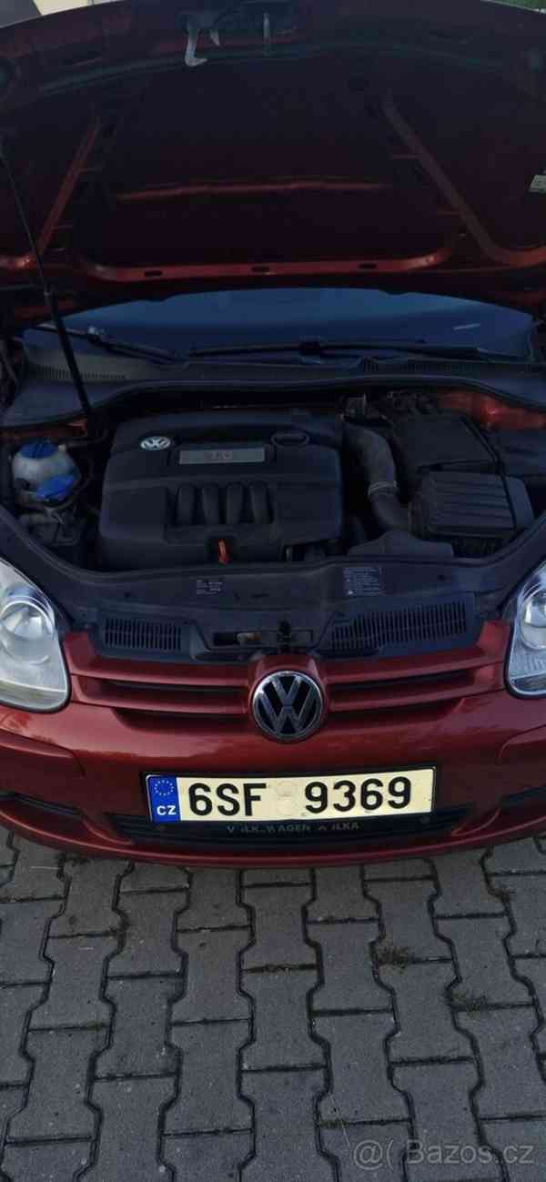 Volkswagen Golf 1,6   benzín United výbava - foto 3