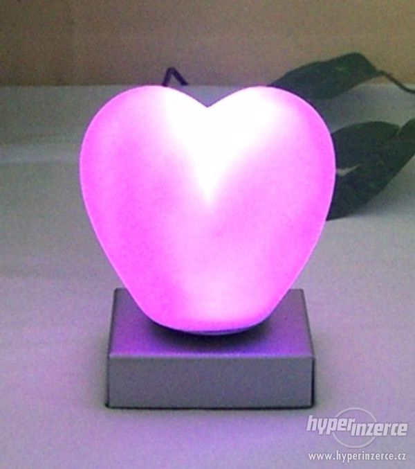 Svítící srdce - noční svítidlo- ke Sv.Valentýnu - foto 1