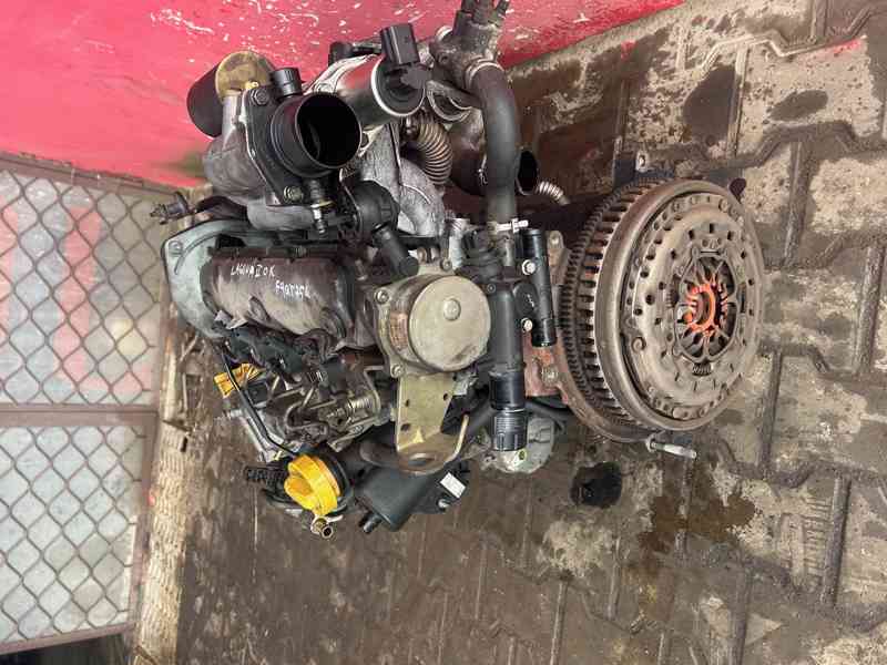 Motor 1,9 DCI F9Q Renault Trafic Master Kompletní - foto 3