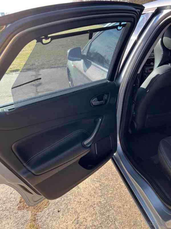 Ford Mondeo 2,0   120kw ,Titanium , Liftback - foto 5