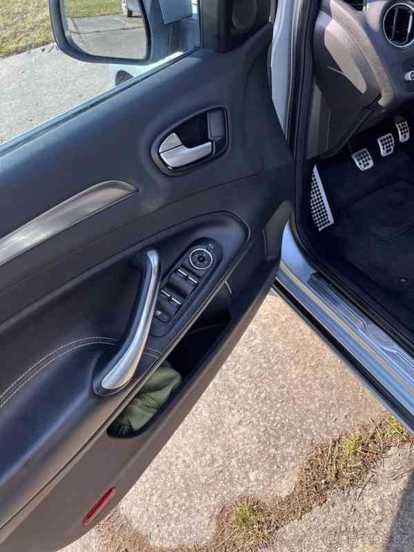 Ford Mondeo 2,0   120kw ,Titanium , Liftback - foto 10