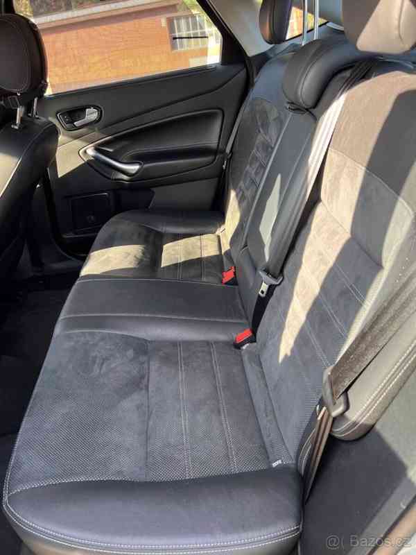 Ford Mondeo 2,0   120kw ,Titanium , Liftback - foto 17