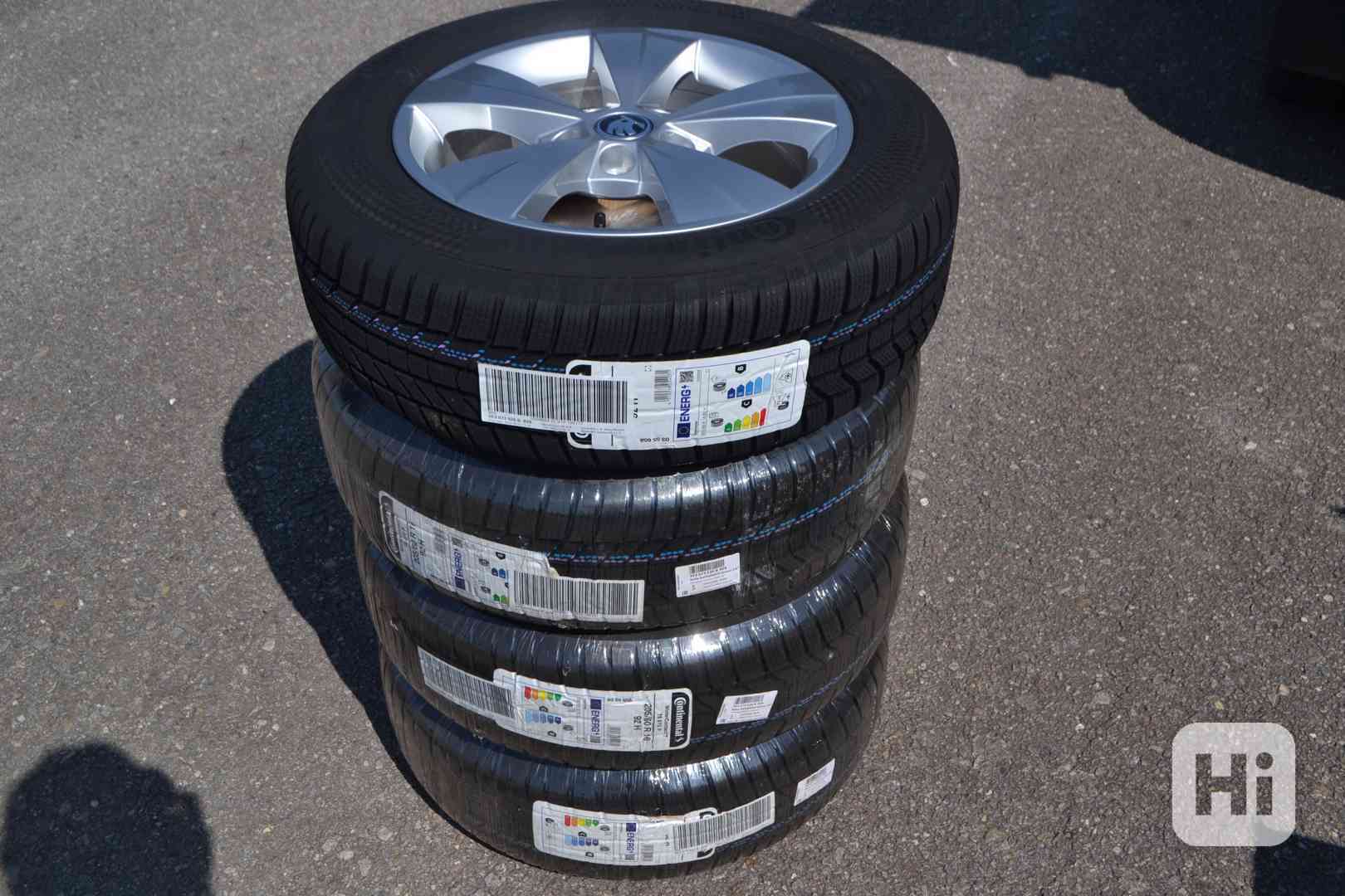 Škoda Octavia IV -NOVÁ zimní orig.Alu sada-205/60R16 - foto 1