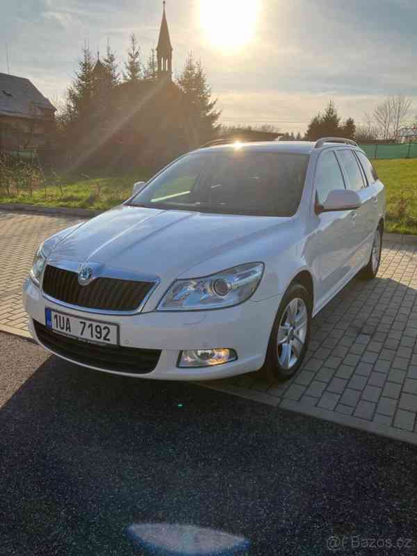 Škoda Octavia 1,6   Škoda Octavia - foto 4