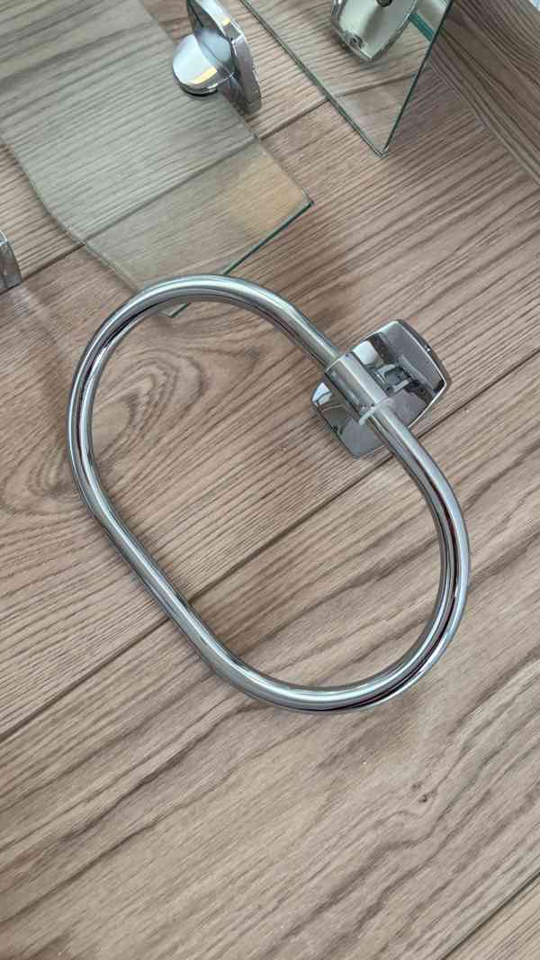 koupelnová sestava - foto 2