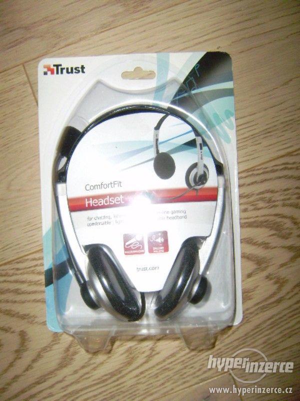 Trust ComfortFit Headset /  Stereo sluchátka / Mikrofon - foto 1
