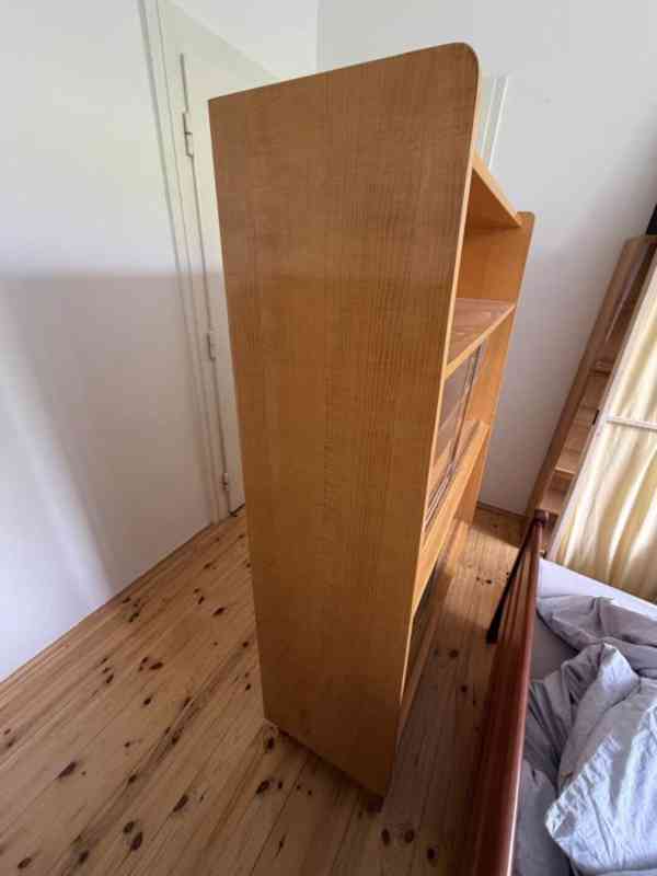 Prosklená knihovna Brusel - foto 3