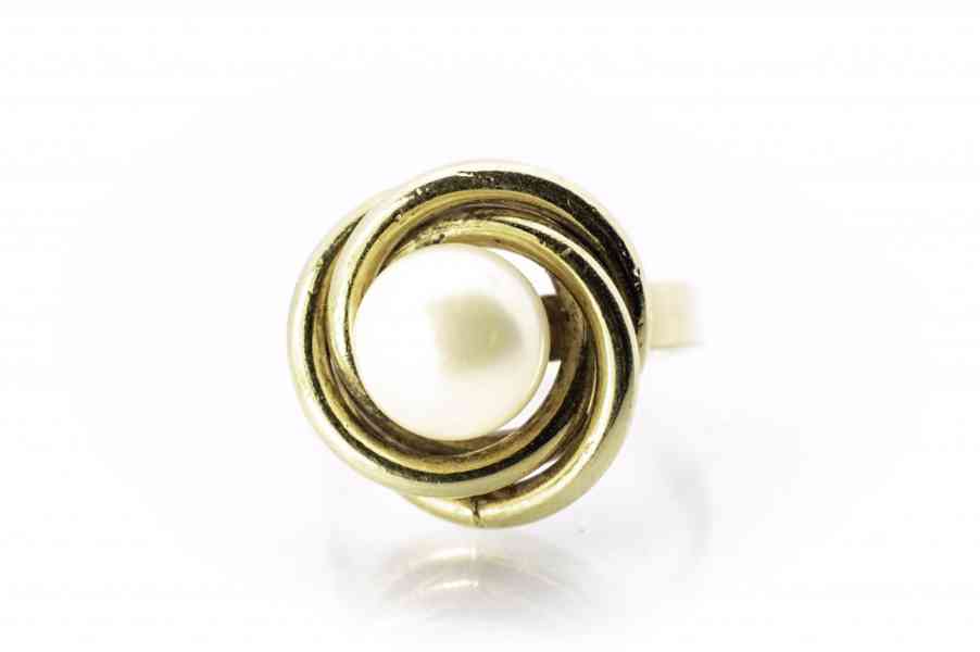 Zlatý prsten s perlou, vel. 55 - foto 1