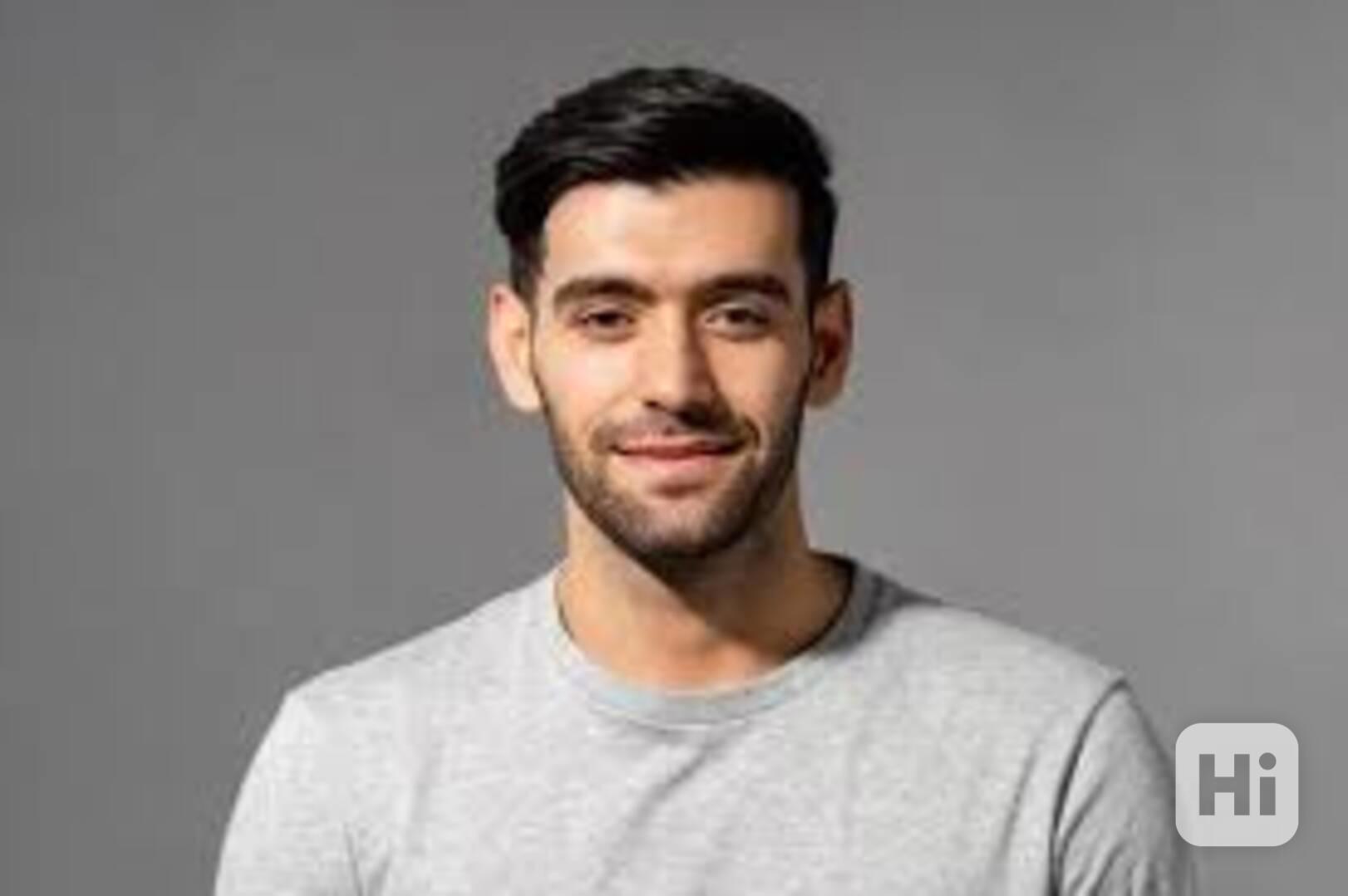 wafv x cvbdfn fgasrfvds - foto 1