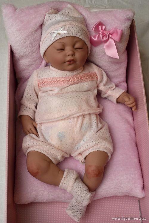 Reborn miminko spící holčička Daniela - foto 2