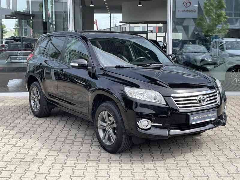 Toyota RAV 4 2.0i 4x4 Aut. Life benzín 116kw - foto 1