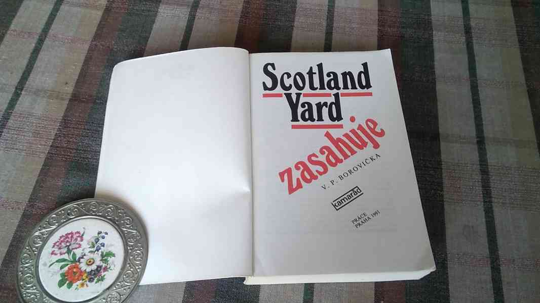 Scotland Yard zasahuje - foto 2