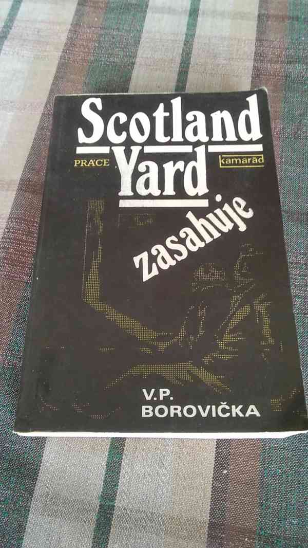 Scotland Yard zasahuje - foto 1