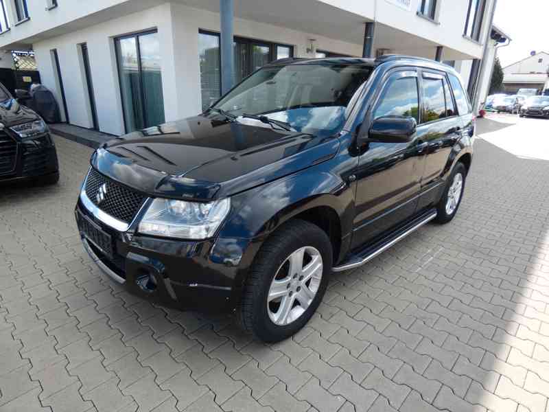 Suzuki Grand Vitara 2,0i benzín 103kw - foto 9