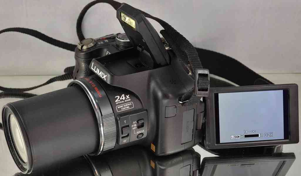 Panasonic Lumix DMC-FZ150 24x Op.Zoom*Full HDV - foto 7
