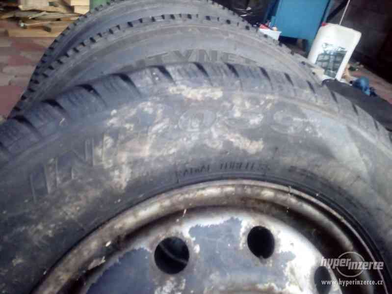 Zimní pneu+disky 215/65R16 C , R.Master, O.Movano,.......... - foto 5