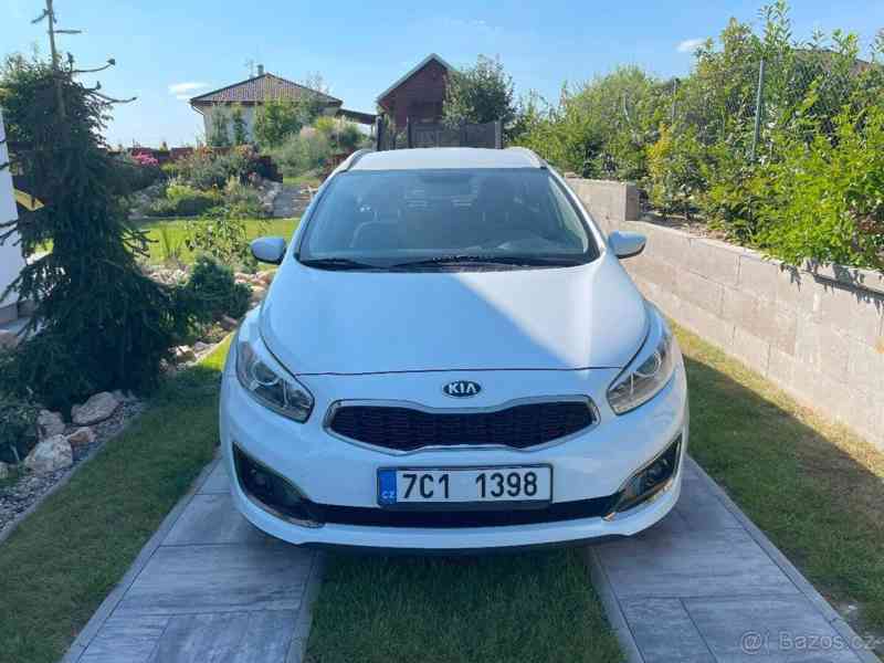 Kia Ceed 1,4   KIA CEE'd 1,4 CRDI - foto 1