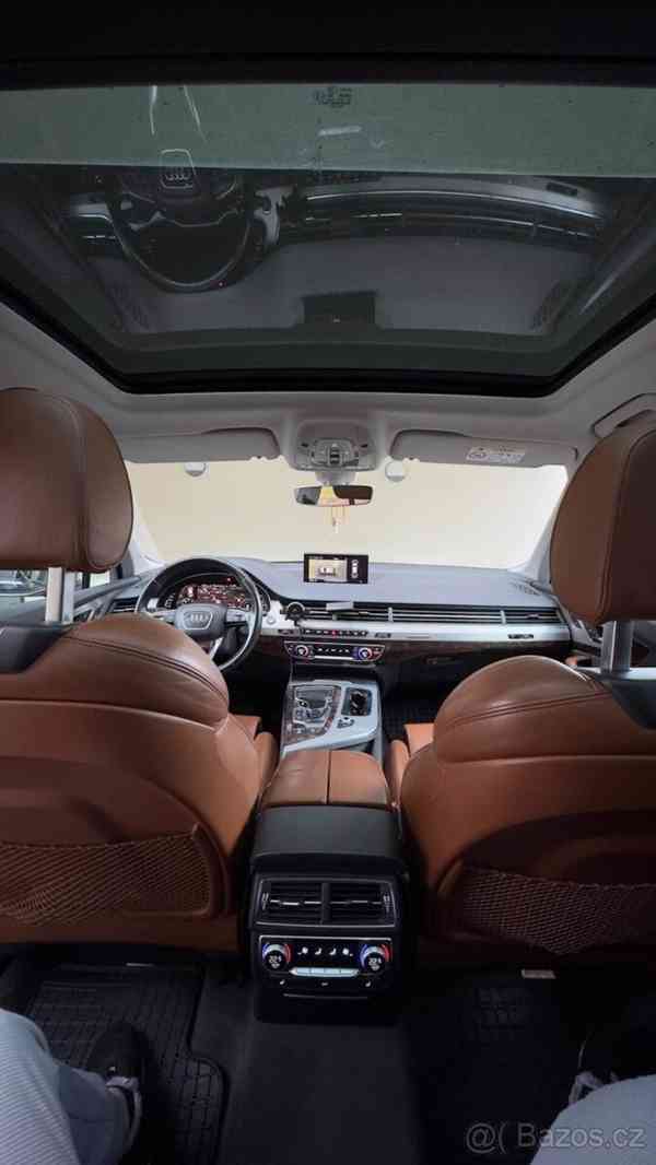 Audi Q7 3,0 - foto 12