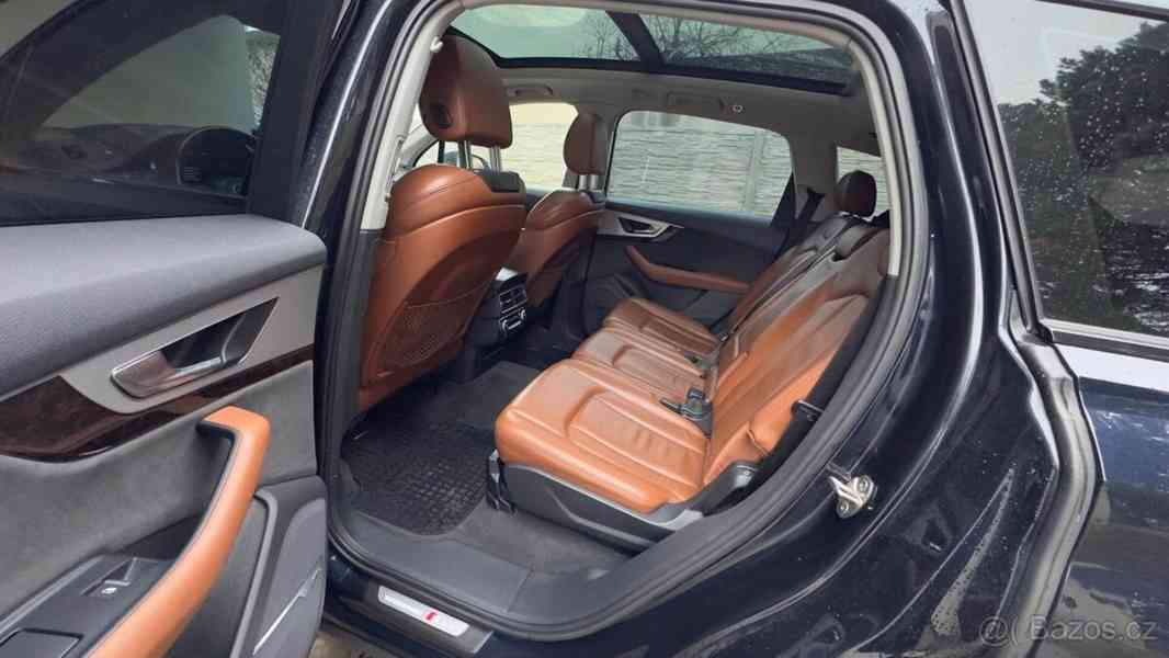 Audi Q7 3,0 - foto 11
