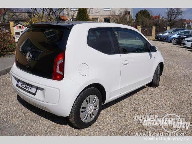 Volkswagen Up! 1.0, benzín, r.v. 2012 - foto 8