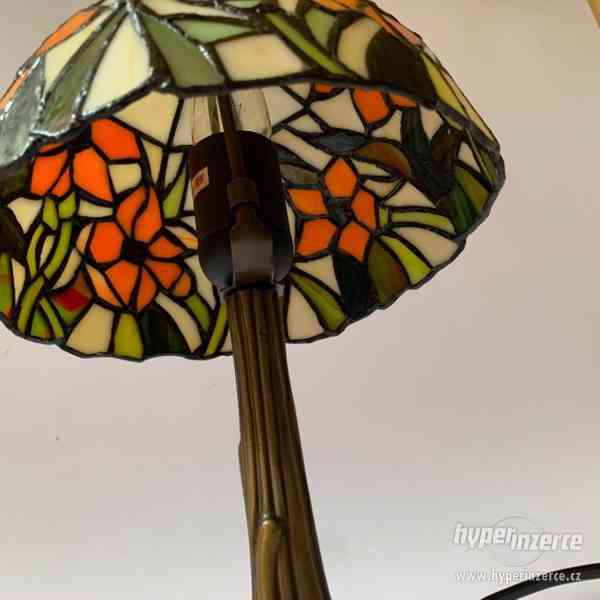Tiffany stolní lampa stínidlo sklo - vitráž - foto 4