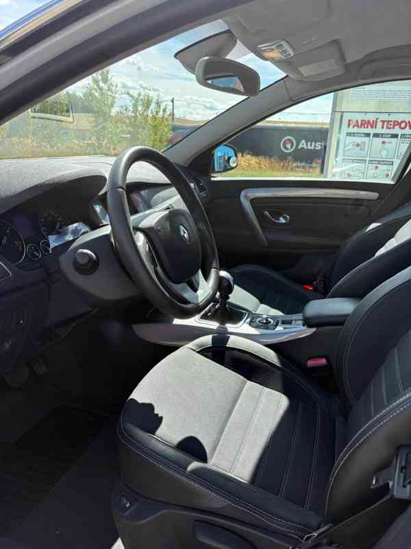 Renault Laguna lll, 2011 - foto 4