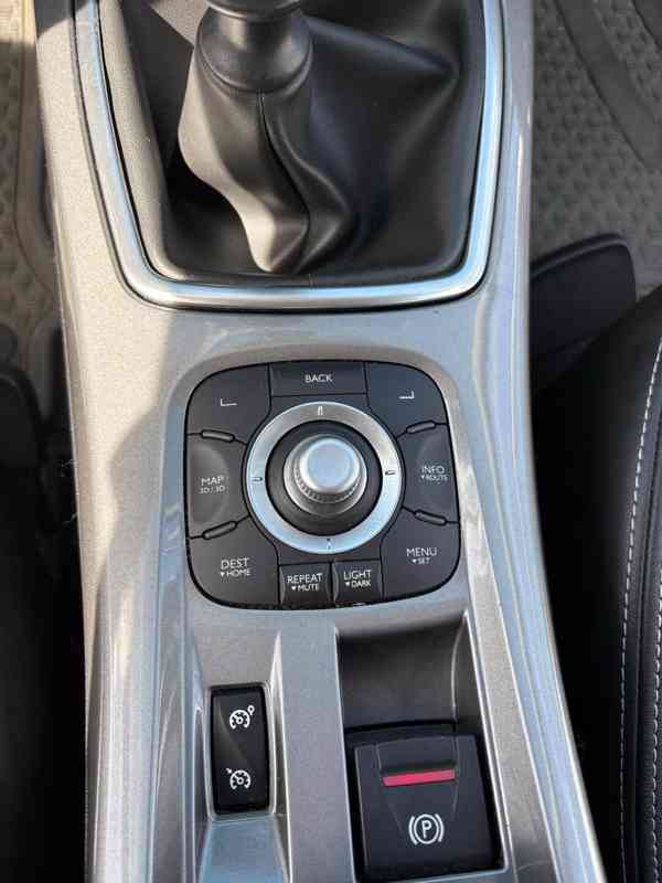 Renault Laguna lll, 2011 - foto 7