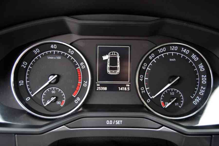Škoda Superb 1.4 TSI Active kombi !!! 25 000 km !!! - foto 9