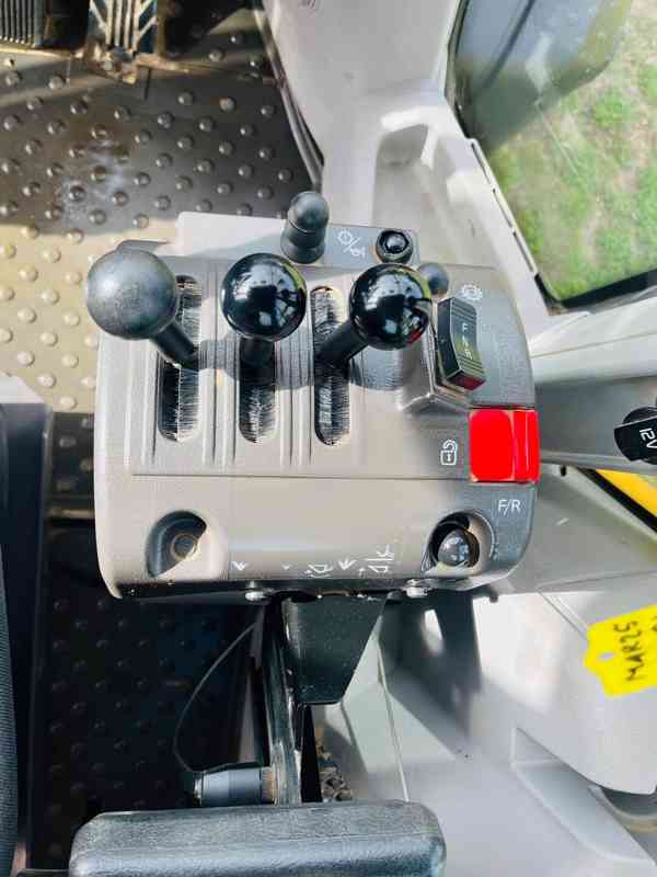 Kolový nakladač Volvo L60H (Možnost leasingu) - foto 10