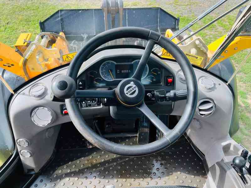Kolový nakladač Volvo L60H (Možnost leasingu) - foto 8
