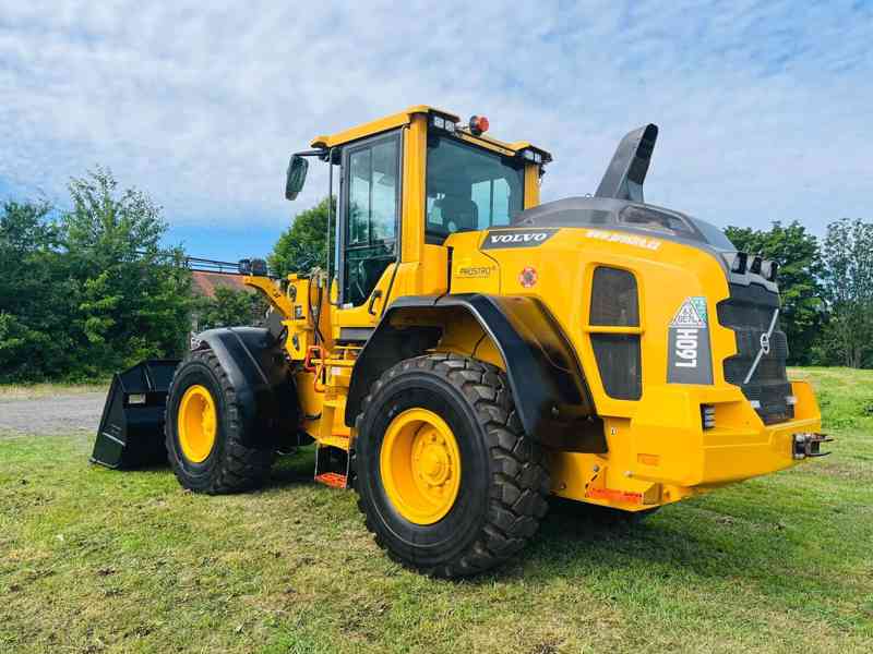 Kolový nakladač Volvo L60H (Možnost leasingu) - foto 3