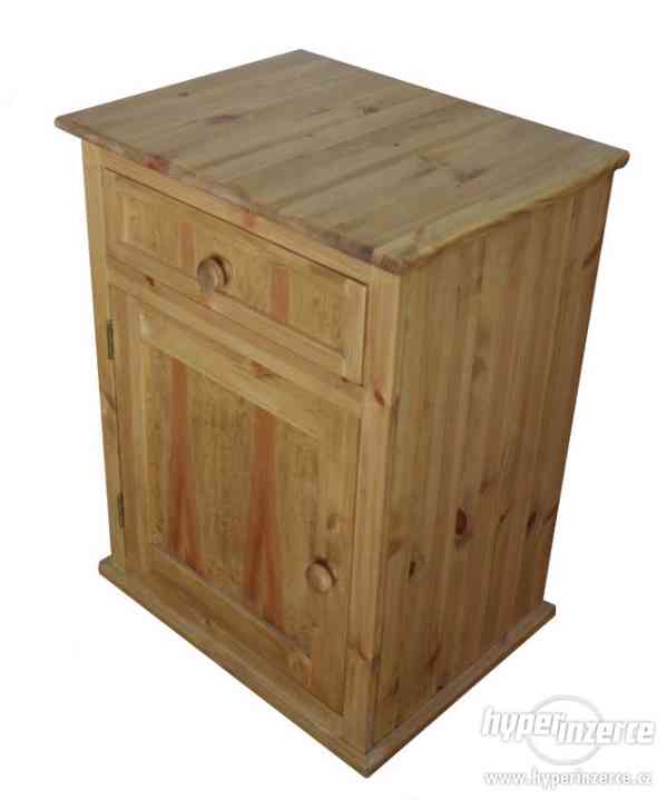 Dřevěná skříňka i do koupelny - foto 1