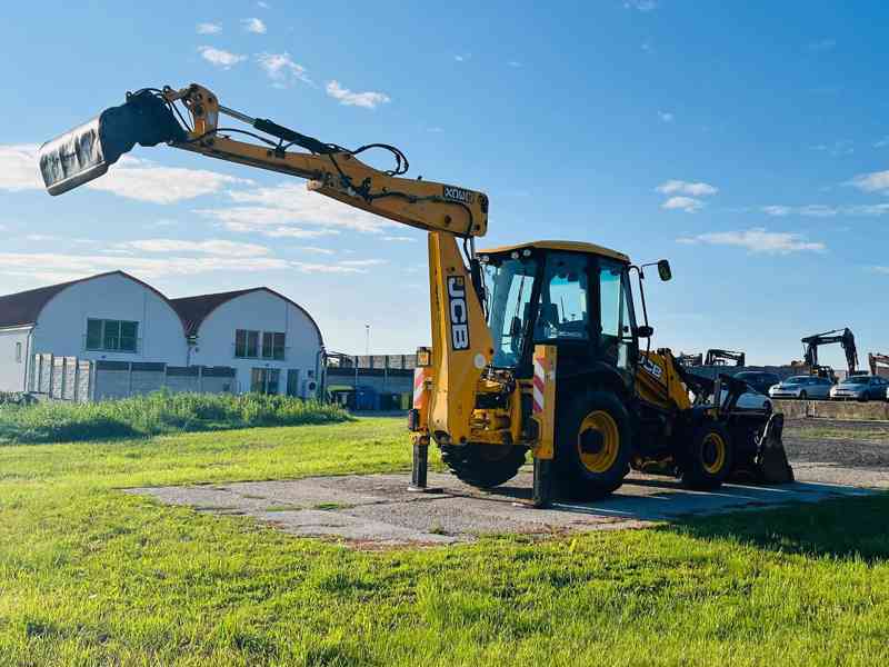 Traktorbagr JCB 3CX (Možnost leasingu) - foto 4