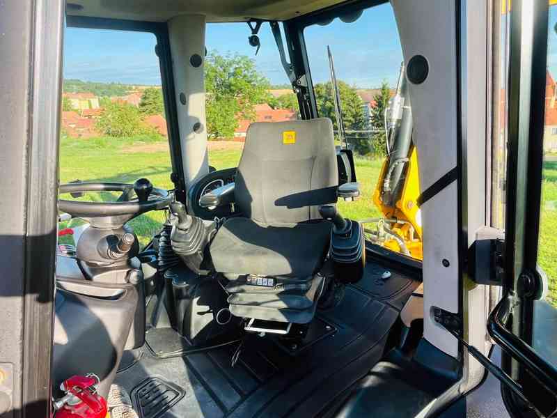 Traktorbagr JCB 3CX (Možnost leasingu) - foto 7