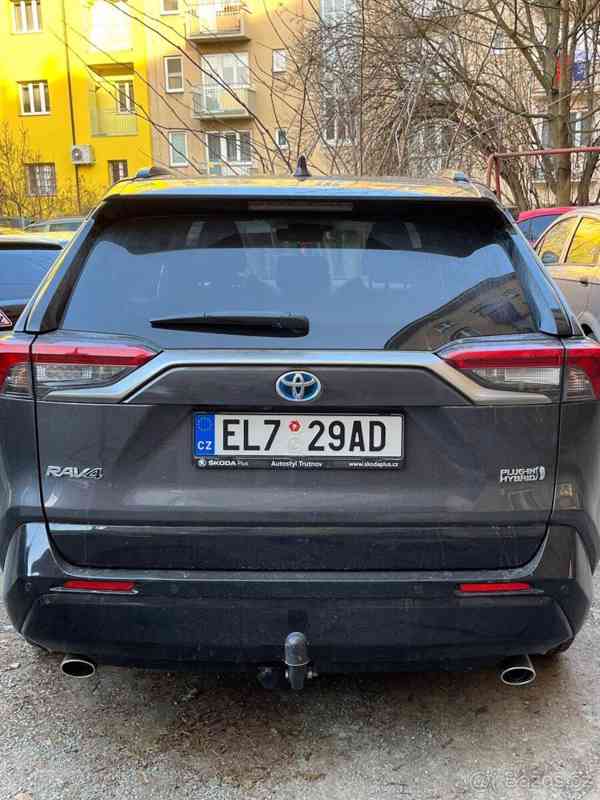 Toyota RAV4 plug in hybrid, 03/2022 - foto 2