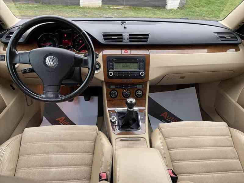 Volkswagen Passat 2,0 TDi-BKP HIGHLINE - foto 7