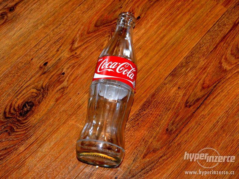 Coca cola - kultovní láhev - foto 1