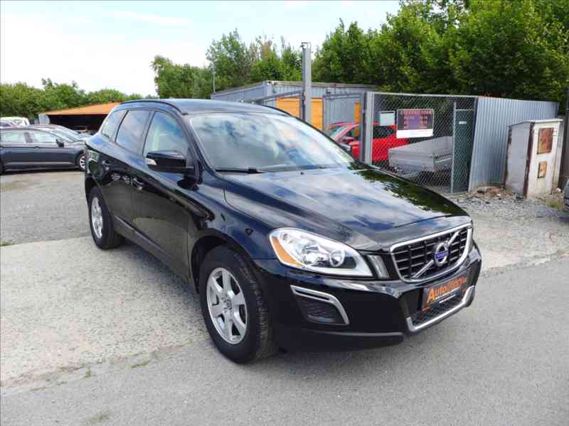Volvo XC60 2,0 D 5ti válec, 1.MAJITEL - foto 2