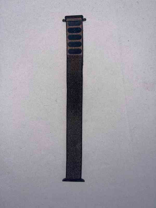 Originální Apple Watch Sport Loop 40 mm S/M – tmavý texti... - foto 3