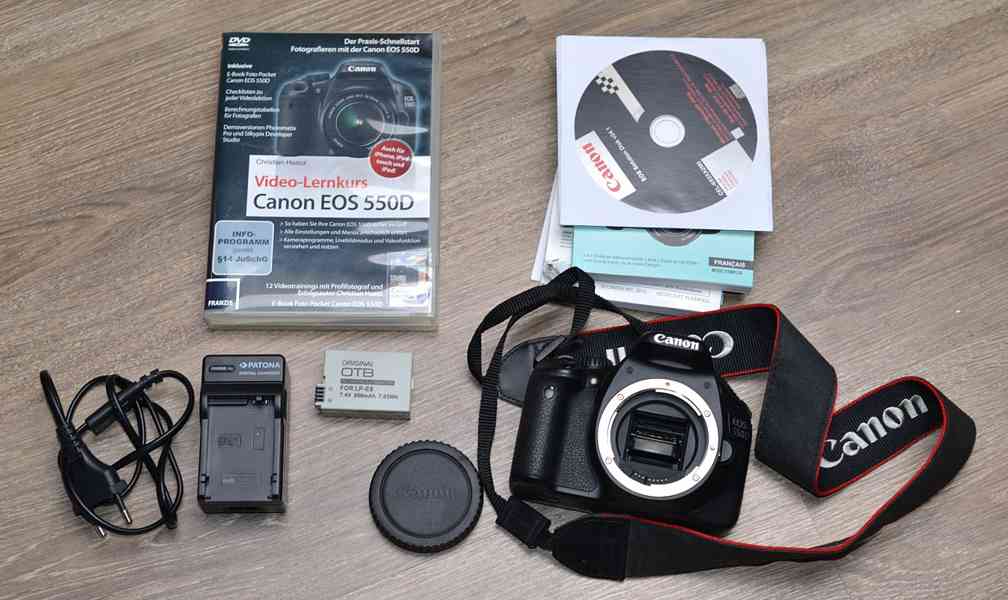 Canon EOS 550D  18Mpix*Full HDV*Live View*3700 Exp