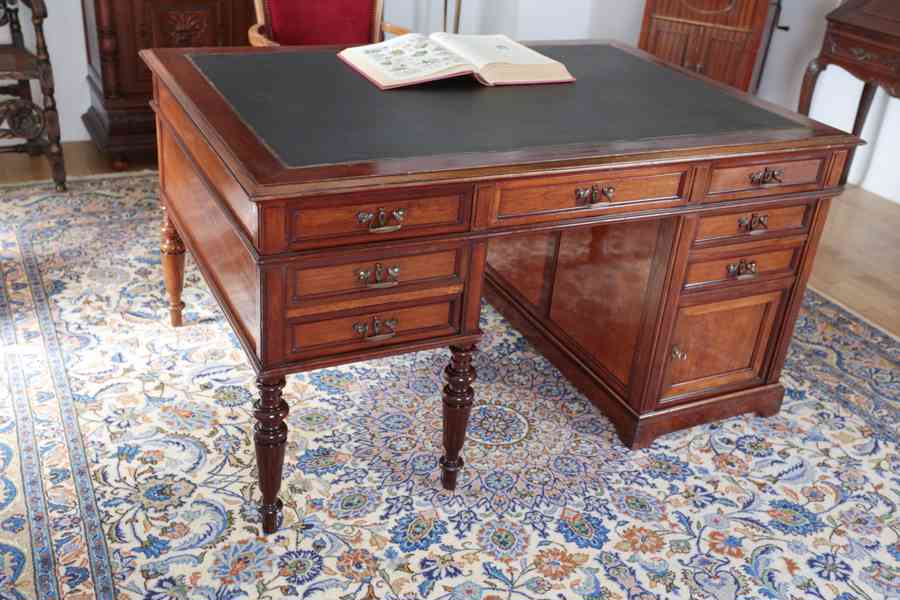 Starožitný neoklasicistní francouzský psací stůl Ludvík XVI - foto 7