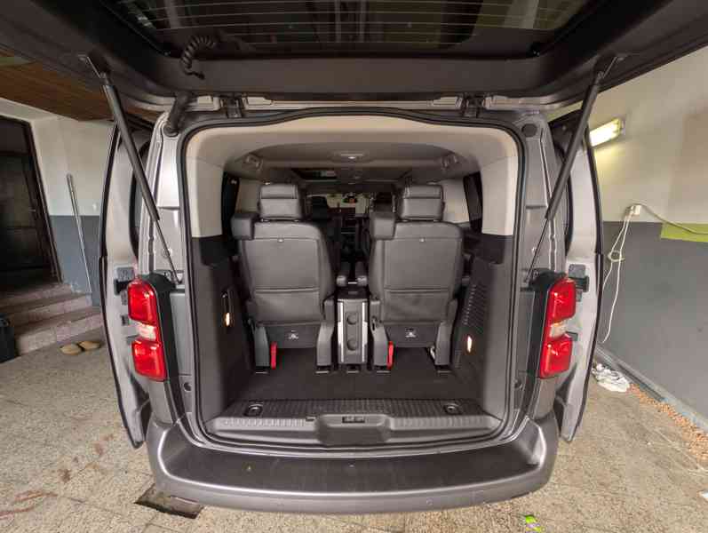Peugeot Traveller Business VIP Standard 2.0 BlueHDi 180 S& - foto 16