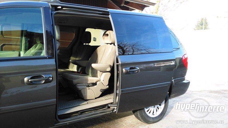 Chrysler Grand Voyager 2,8 CRD automat - foto 6