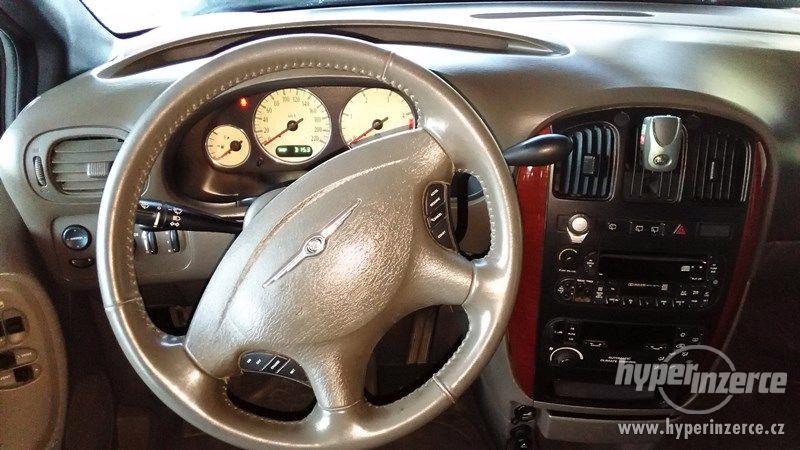 Chrysler Grand Voyager 2,8 CRD automat - foto 8