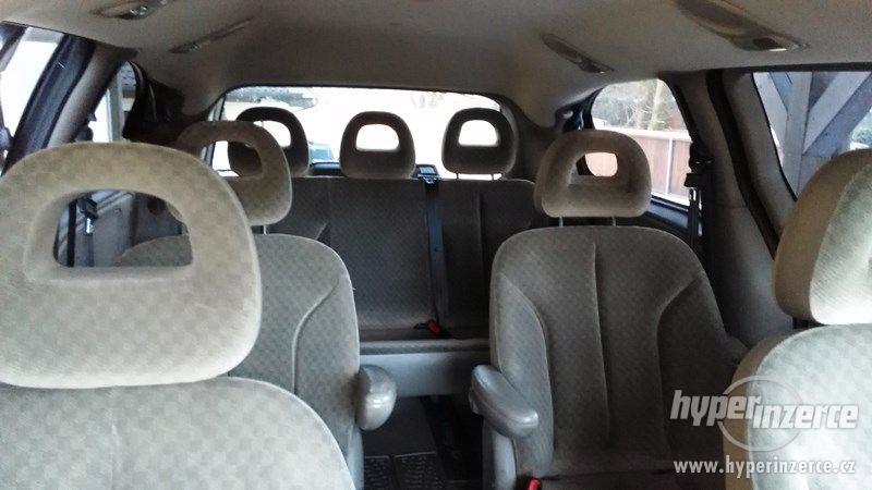 Chrysler Grand Voyager 2,8 CRD automat - foto 11