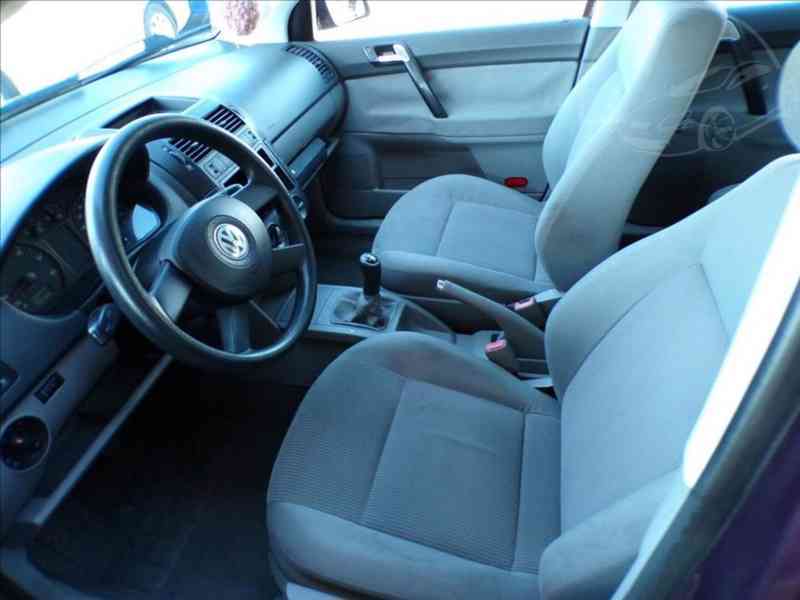 Volkswagen Polo 1,2 i KLIMA,TAŽNÉ ZAŘÍZENÍ - foto 6