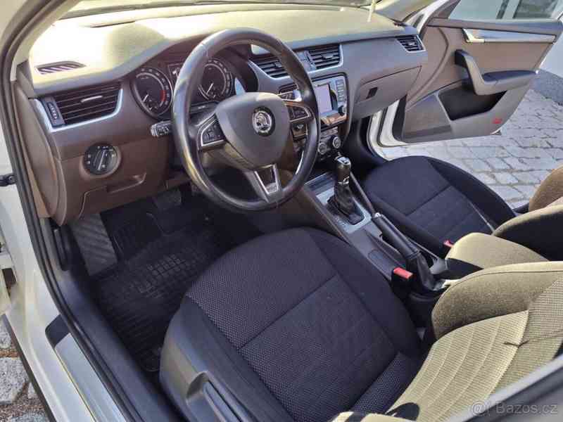 Škoda Octavia 2,0   Scout 4x4 TDI 135kW - foto 2