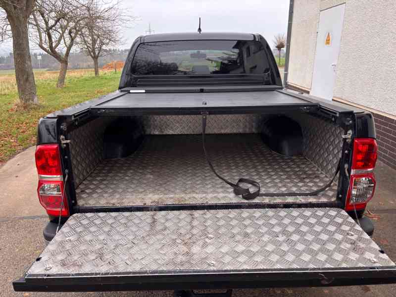 Toyota Hilux 3.0 Double-Cab 4x4 Aut. 126kw - foto 17